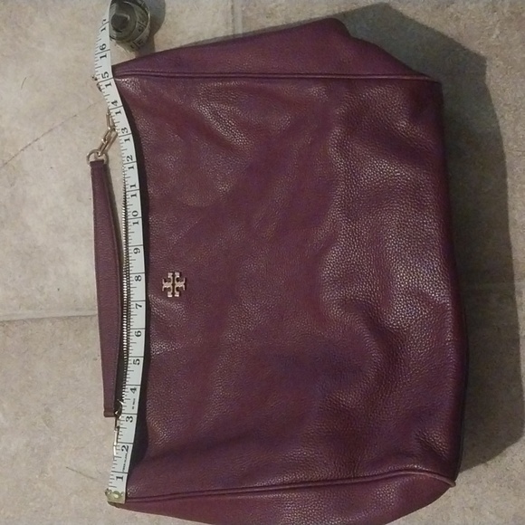 Tory Burch Burgundy Chelsea Chain Hobo Large Tote Imperial Garnet Purse/Bag - Picture 12 of 12